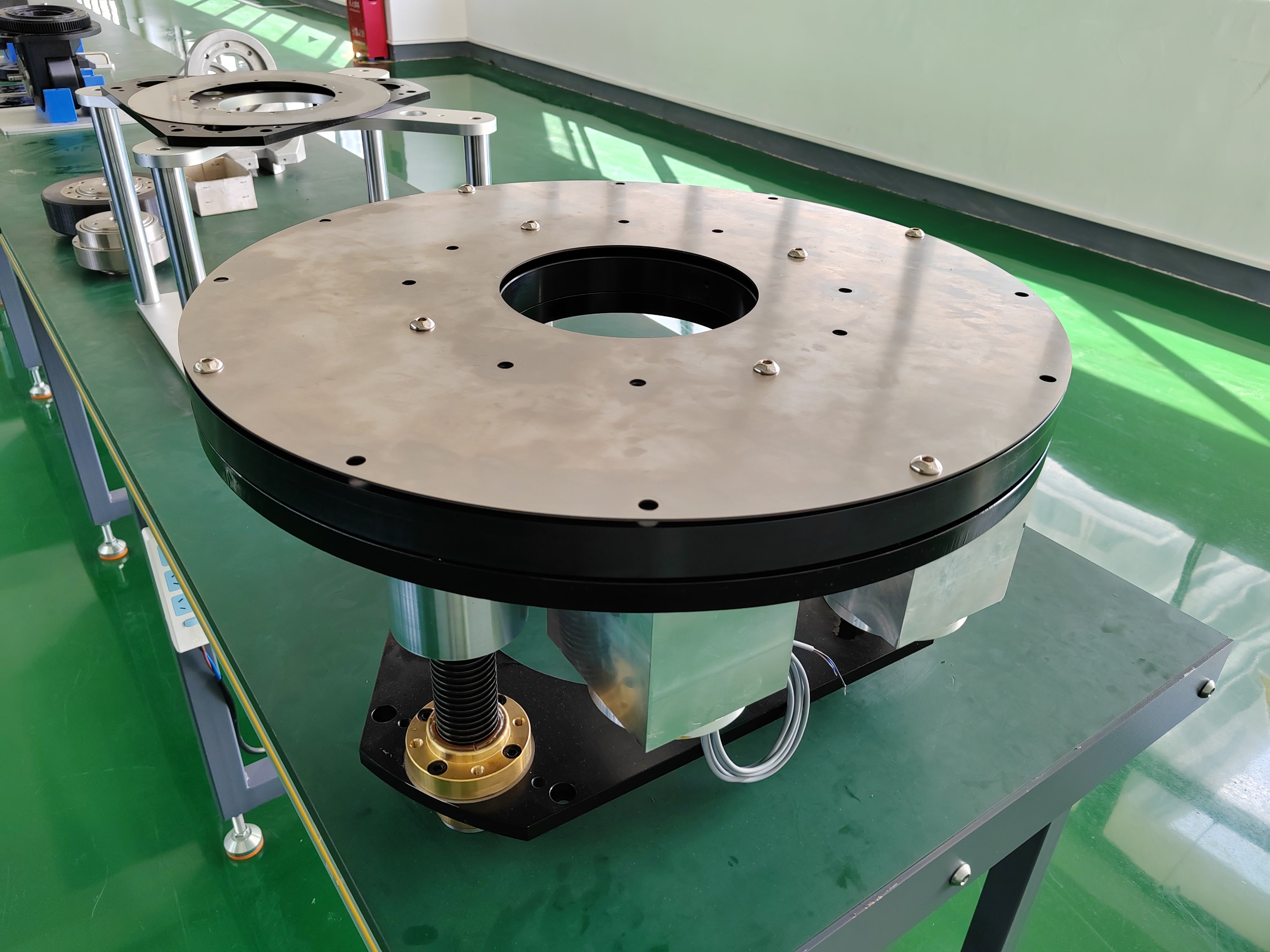 load 1.5 ton-3 ton agv lifting & rotating mechanism
